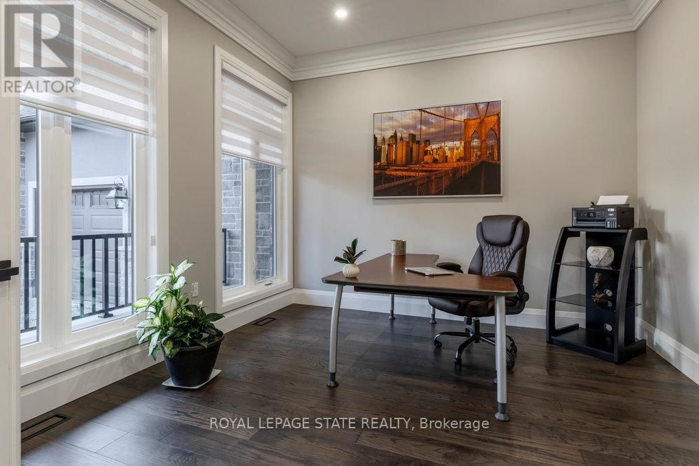 187 SUNNYRIDGE ROAD Image 18