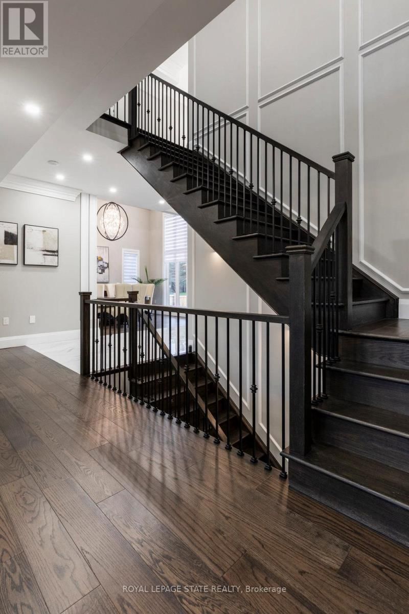187 SUNNYRIDGE ROAD Image 21