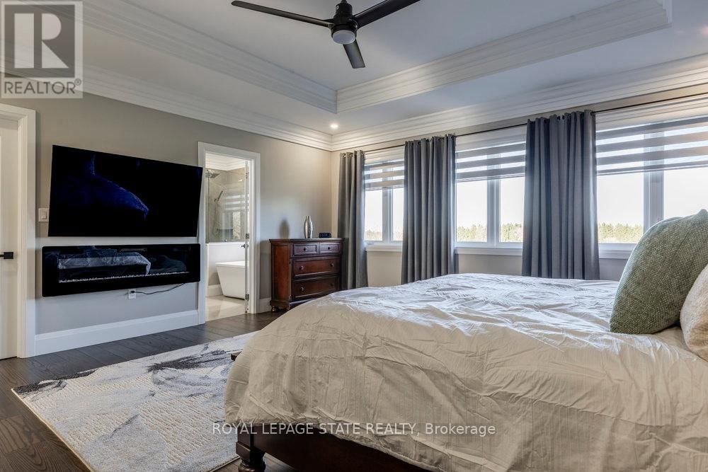 187 SUNNYRIDGE ROAD Image 25