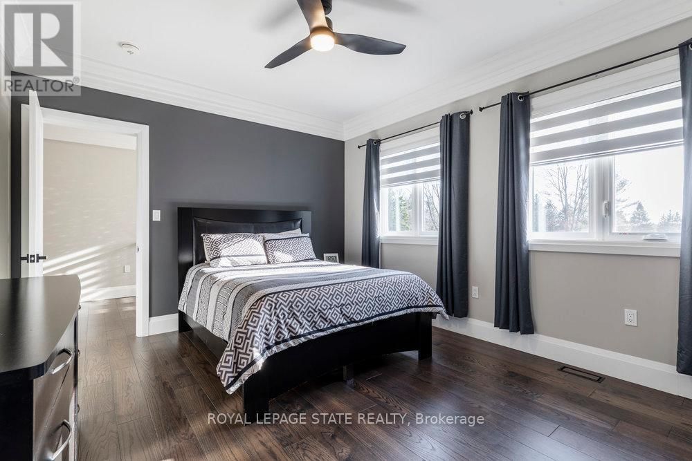 187 SUNNYRIDGE ROAD Image 31