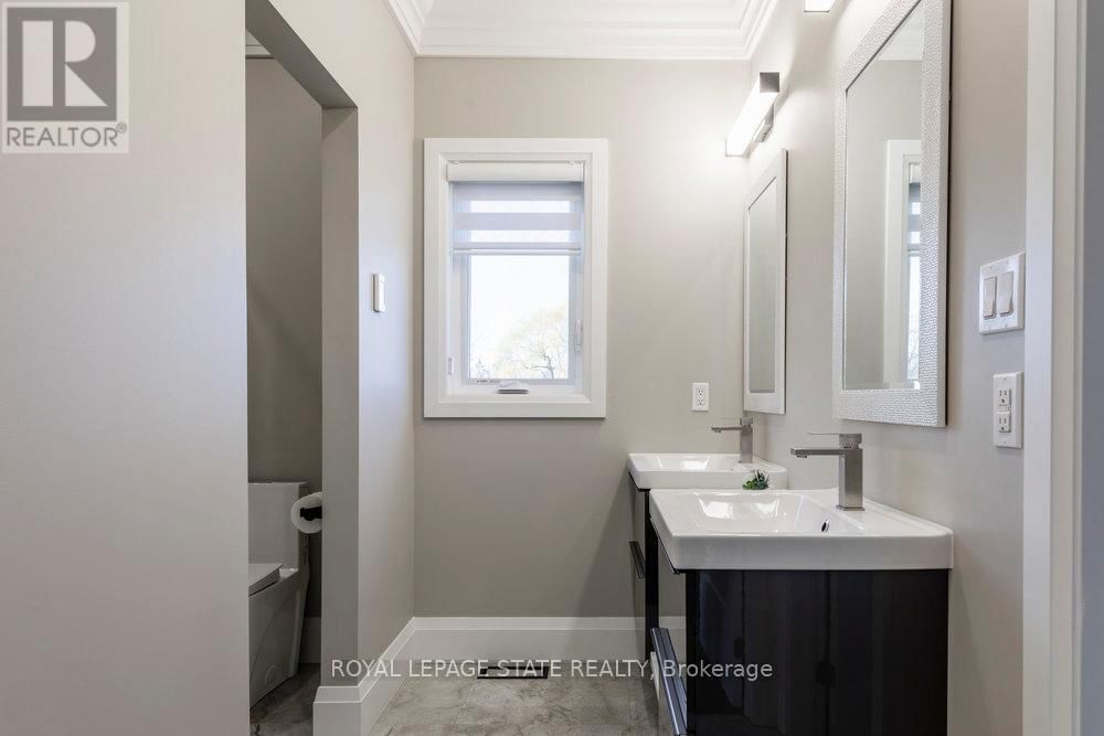 187 SUNNYRIDGE ROAD Image 33