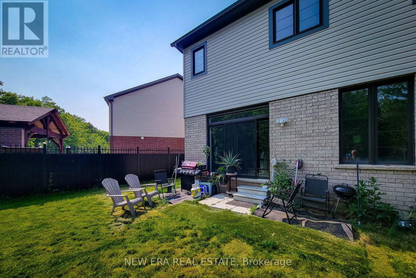 65 CACTUS CRESCENT Image 7