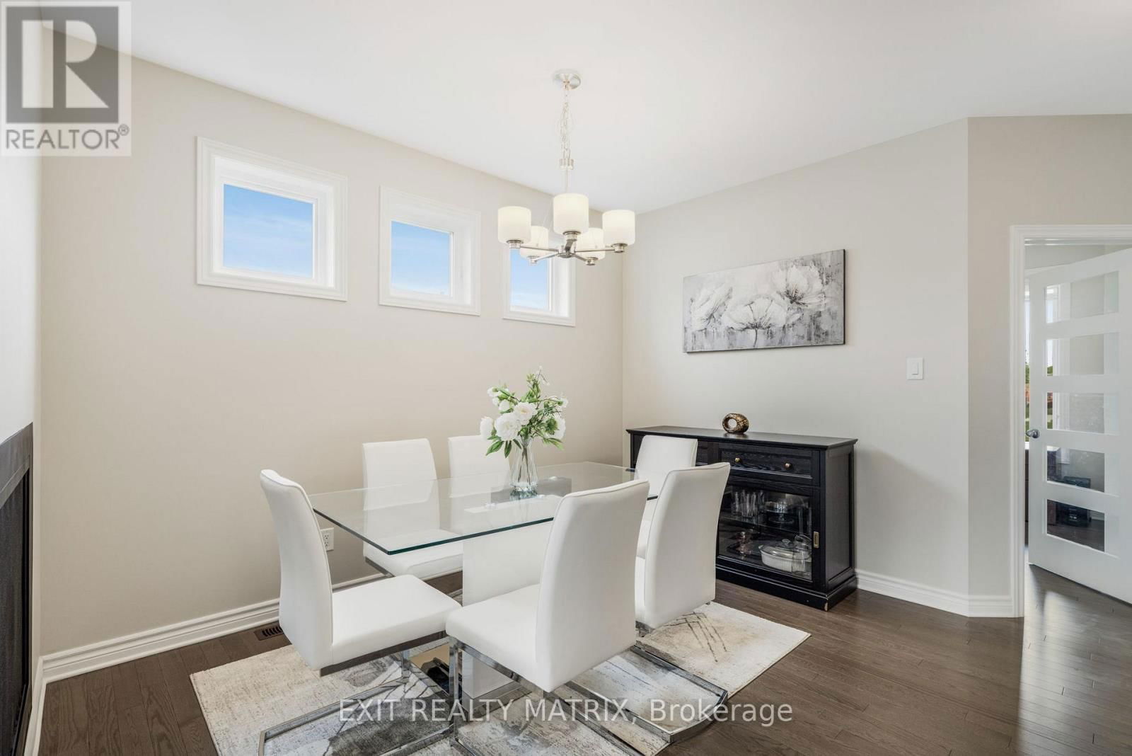 700 NAMUR STREET Image 6