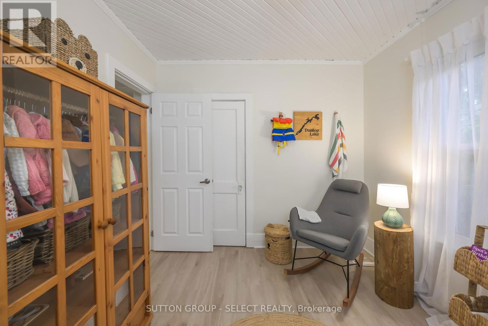 36 DUCHESS AVENUE Image 15