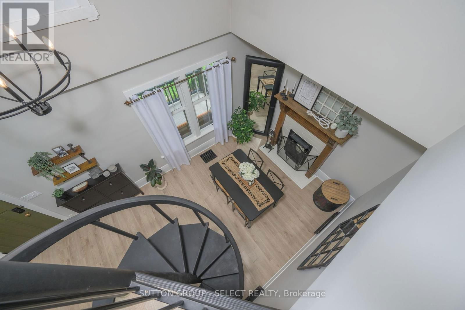 36 DUCHESS AVENUE Image 26