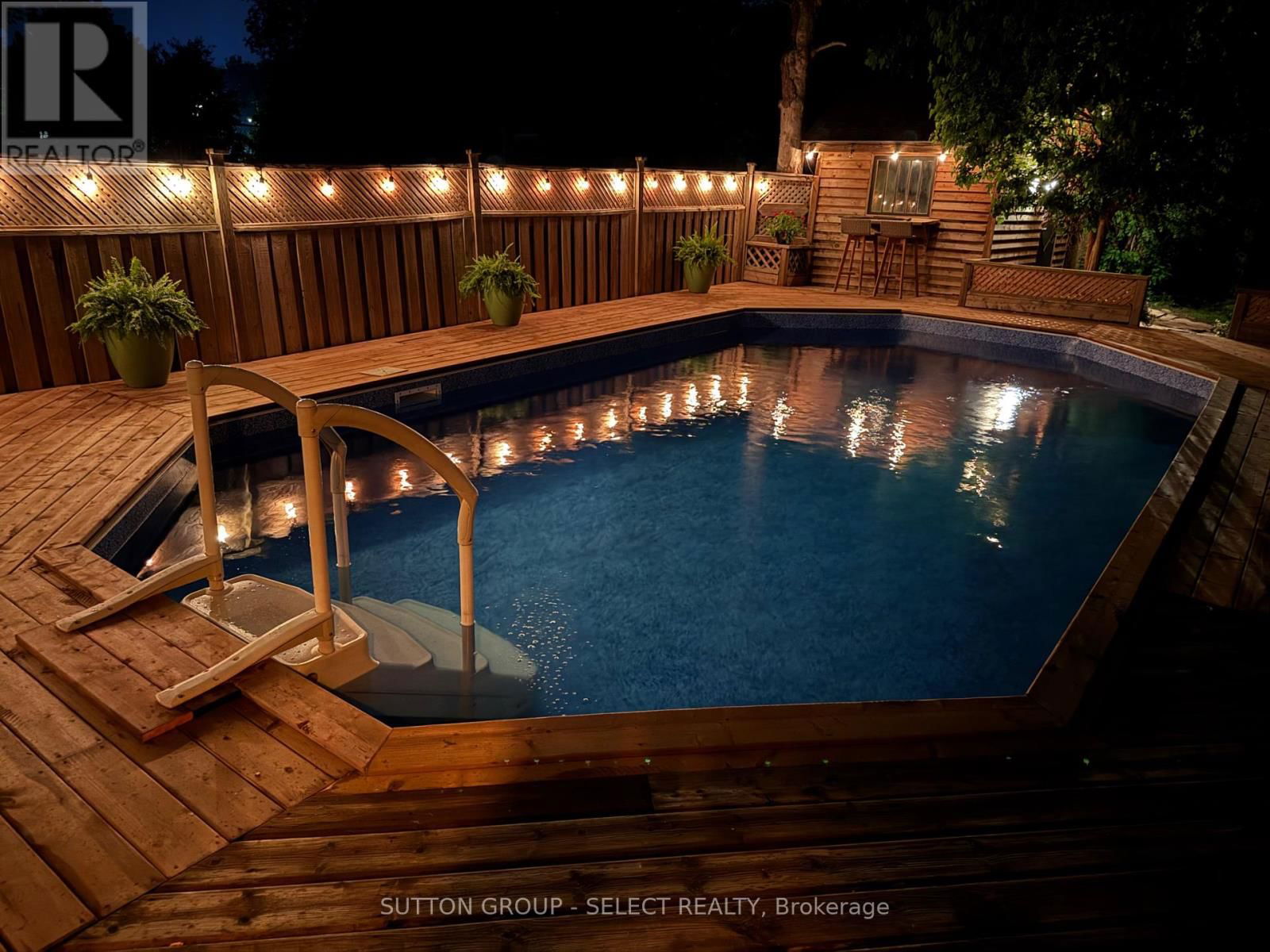 36 DUCHESS AVENUE Image 42