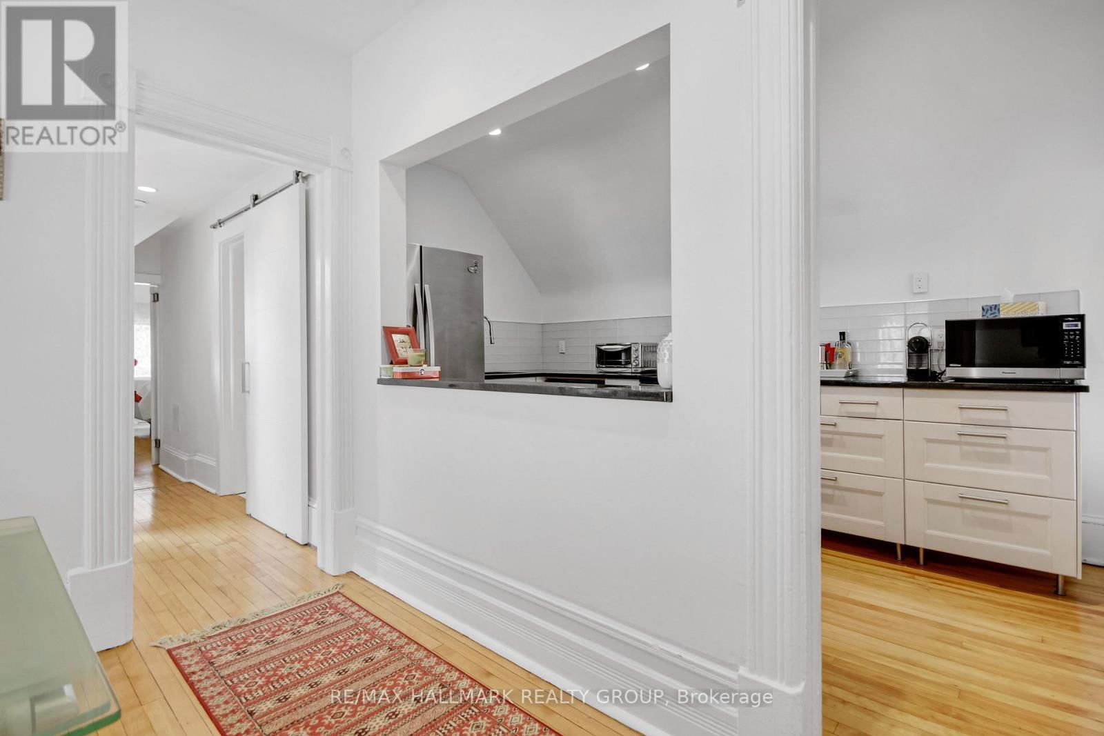 C - 50 SWEETLAND AVENUE Image 12