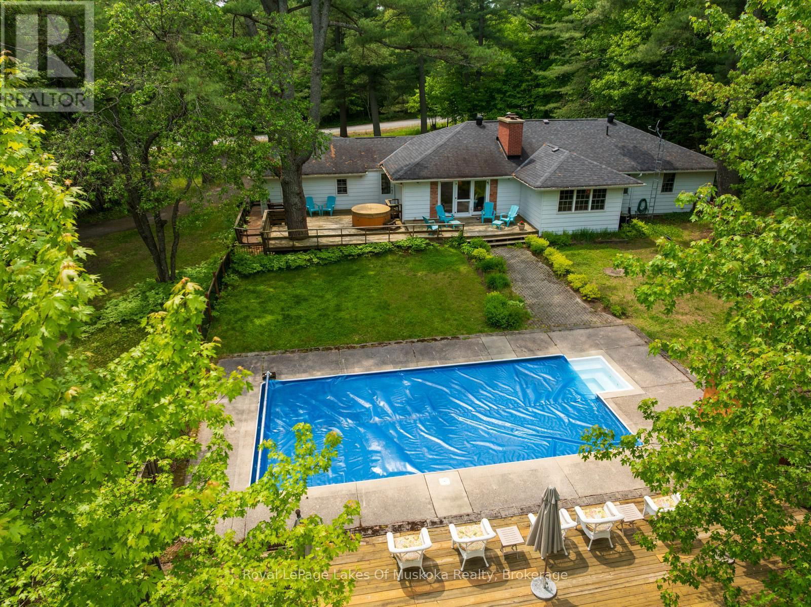 1216 RAVENSCLIFFE ROAD Image 2