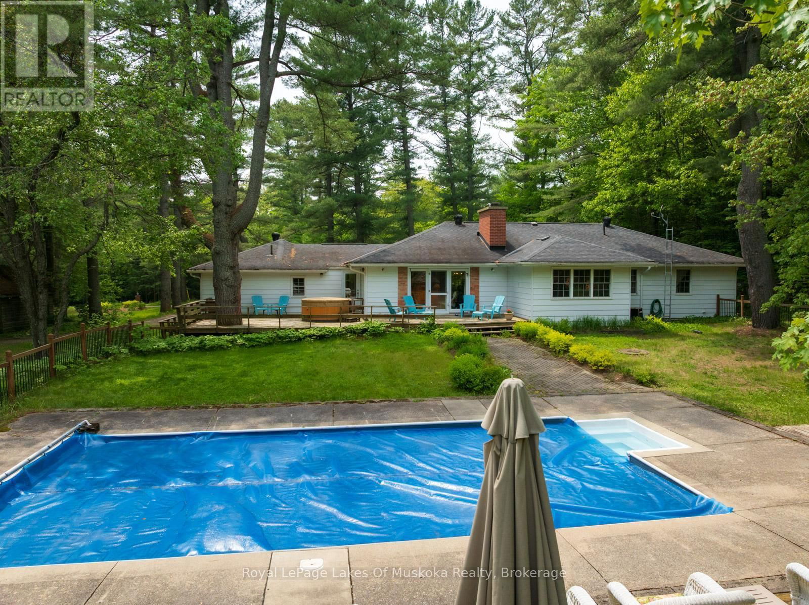 1216 RAVENSCLIFFE ROAD Image 5