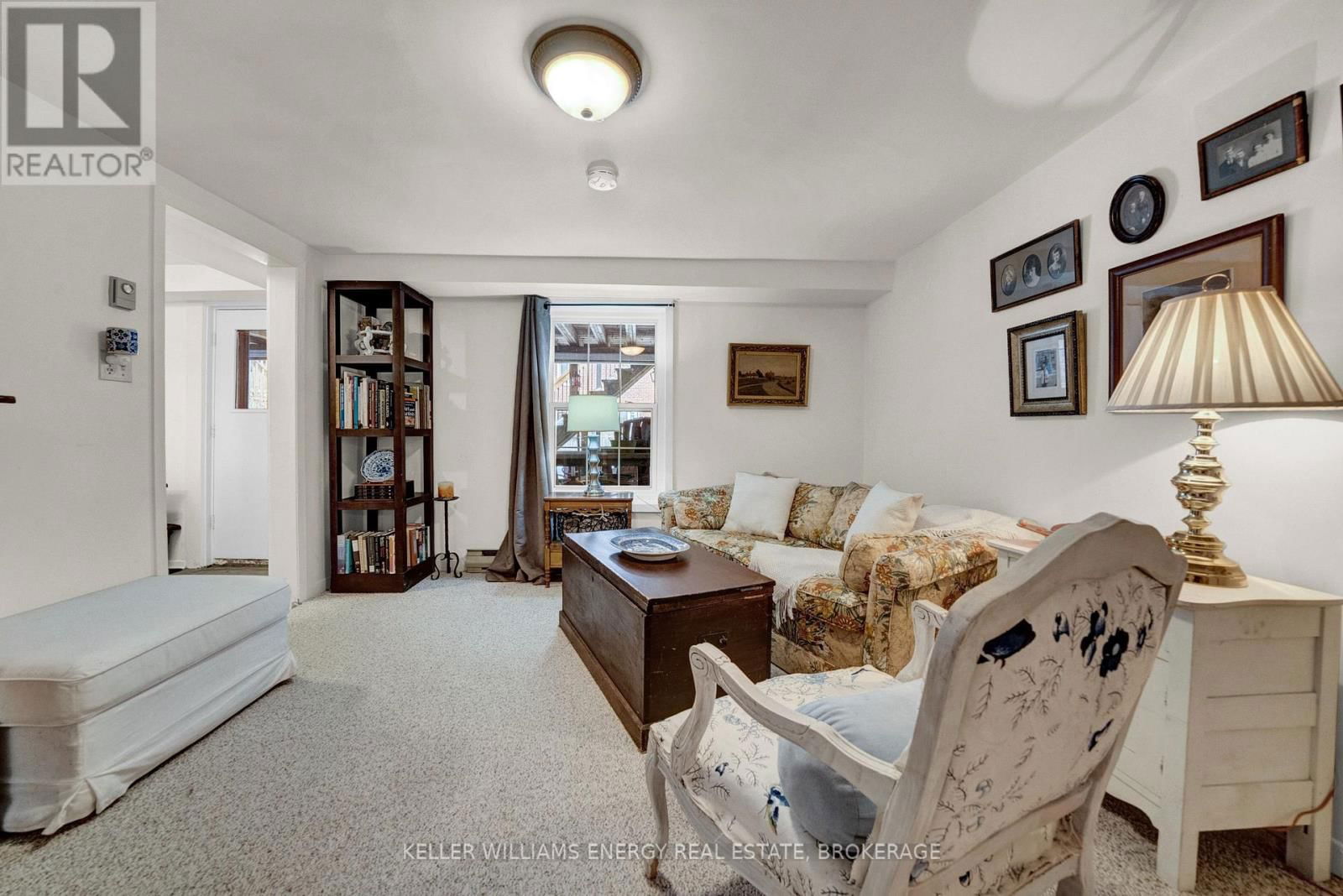 11 PINE STREET NORTH Image 28