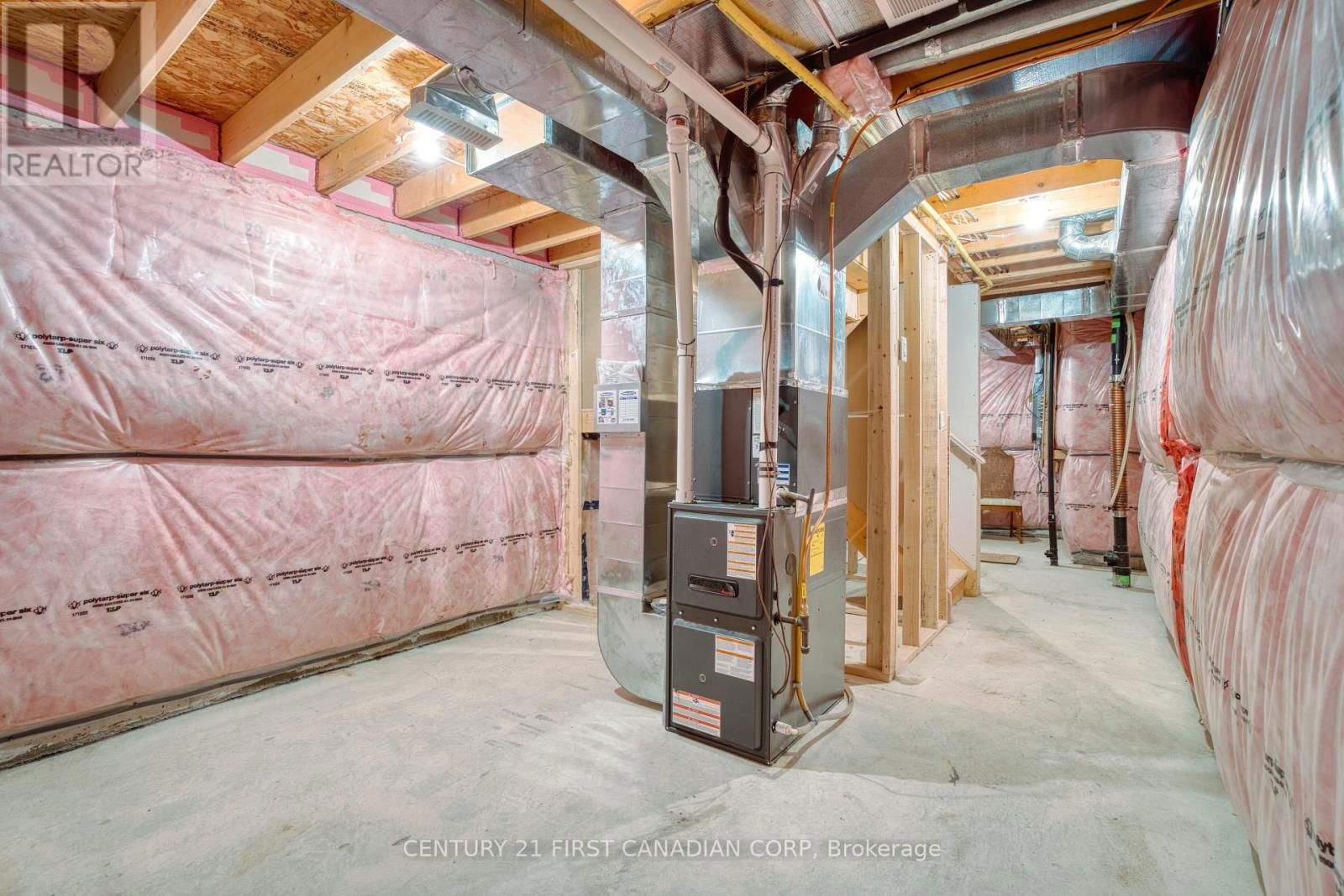 946 WEST VILLAGE SQUARE Image 40