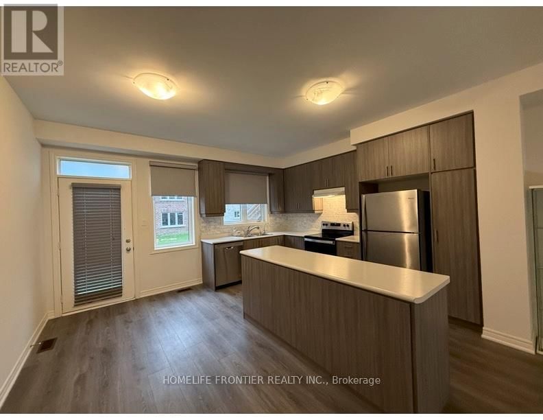 43 GLEDHILL CRESCENT Image 10