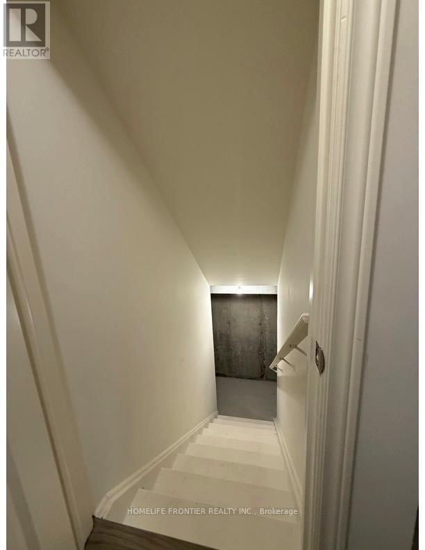 43 GLEDHILL CRESCENT Image 28