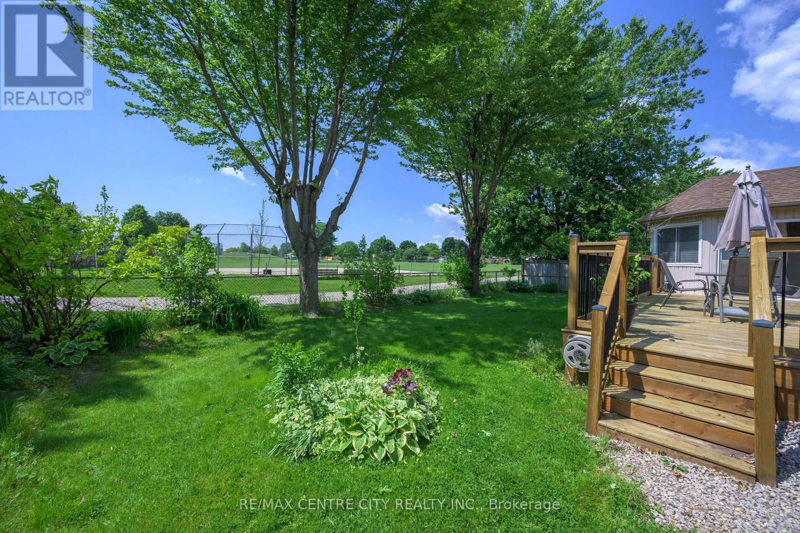 9 BONNIE PLACE Image 37
