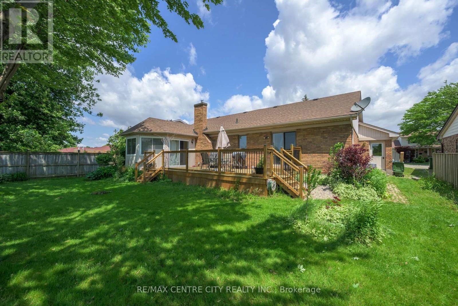 9 BONNIE PLACE Image 38