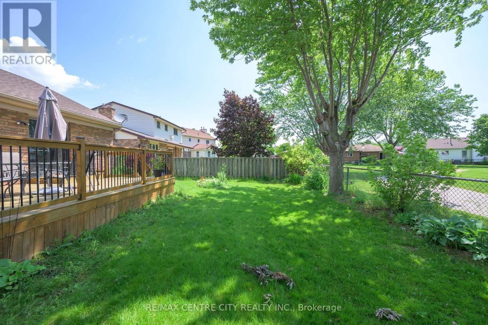 9 BONNIE PLACE Image 41