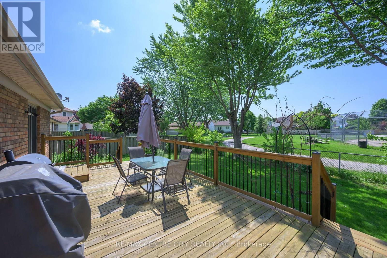 9 BONNIE PLACE Image 42