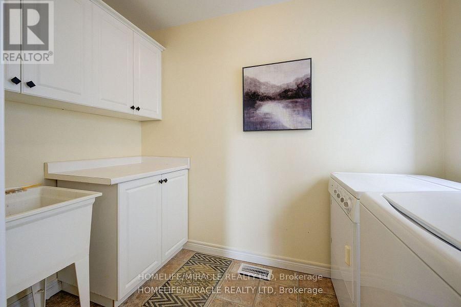 6 RESURRECTION DRIVE Image 19