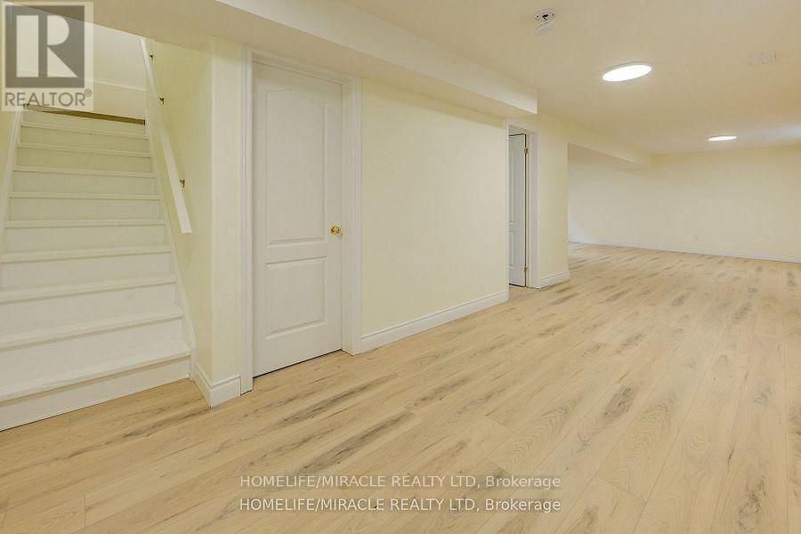 6 RESURRECTION DRIVE Image 30