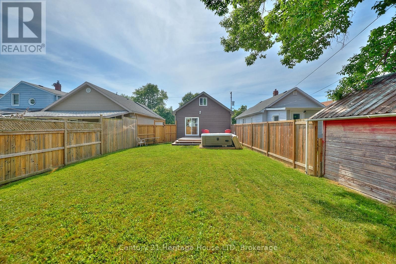 30 MCALPINE AVENUE SOUTH Image 10