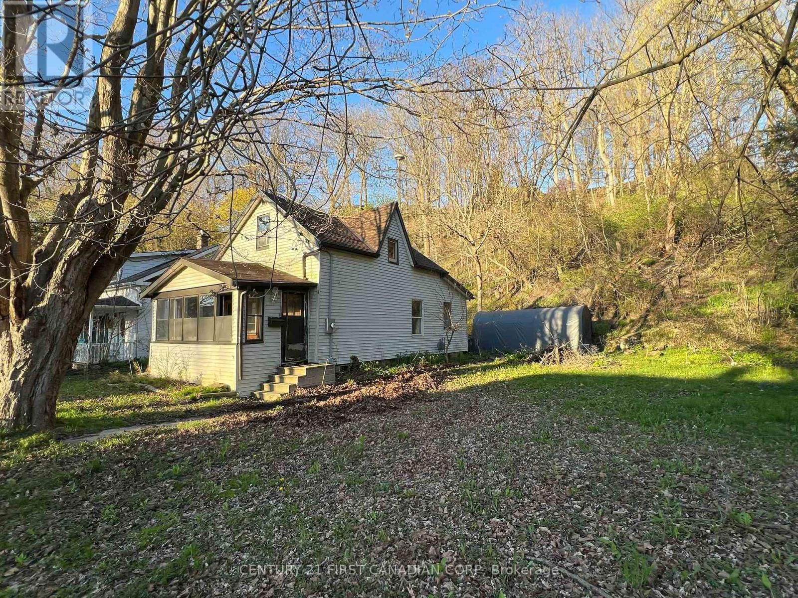 205 ORCHARD STREET Image 5