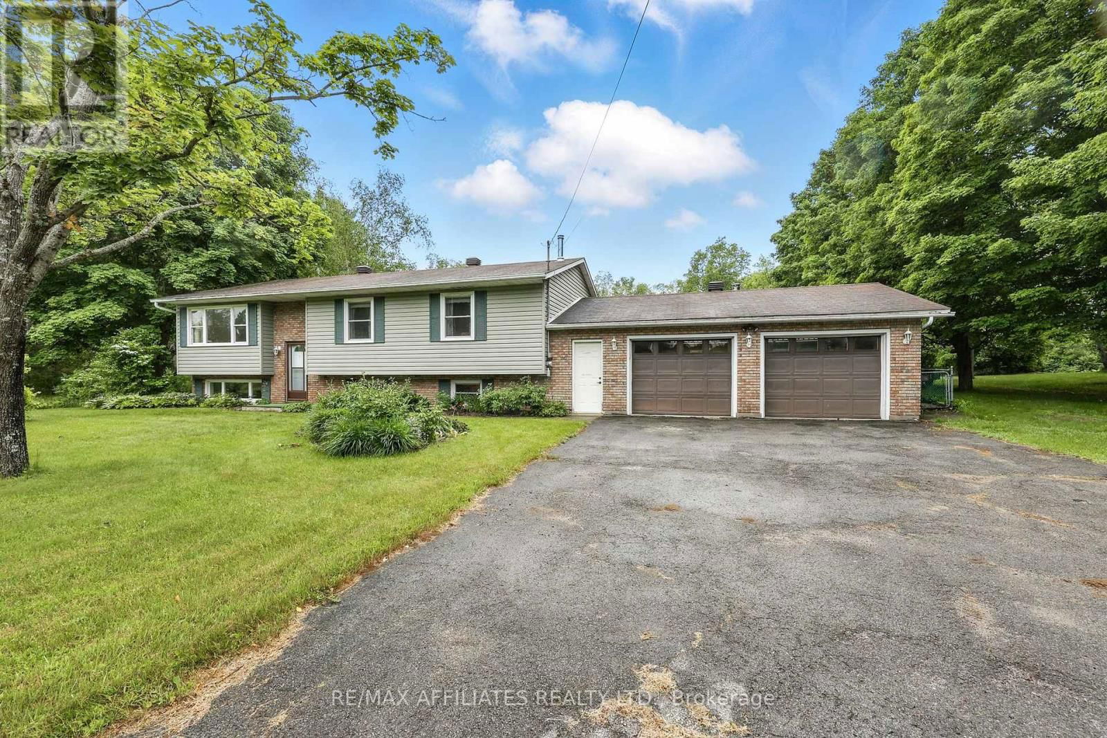 657 HARPER ROAD Image 1