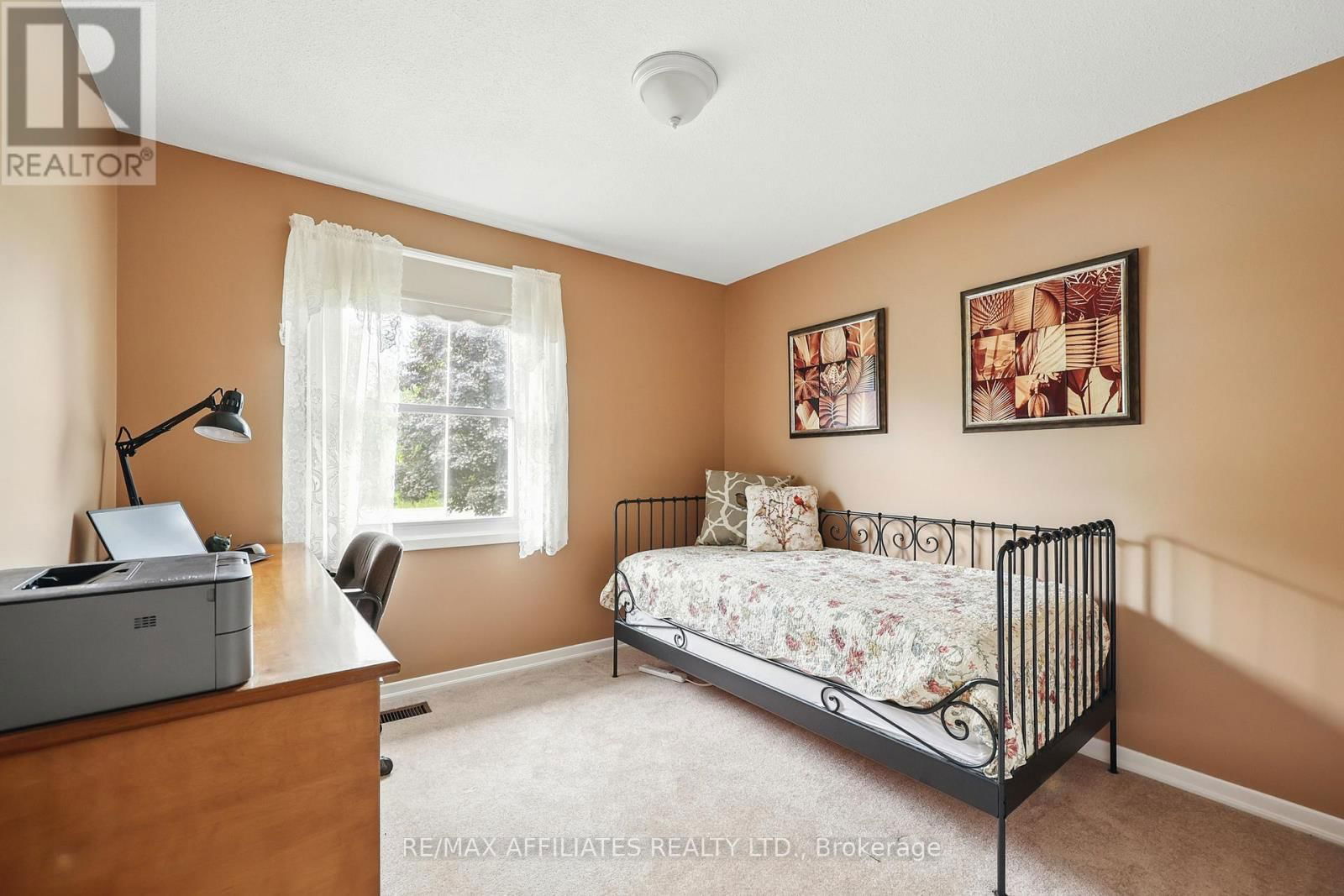 657 HARPER ROAD Image 12