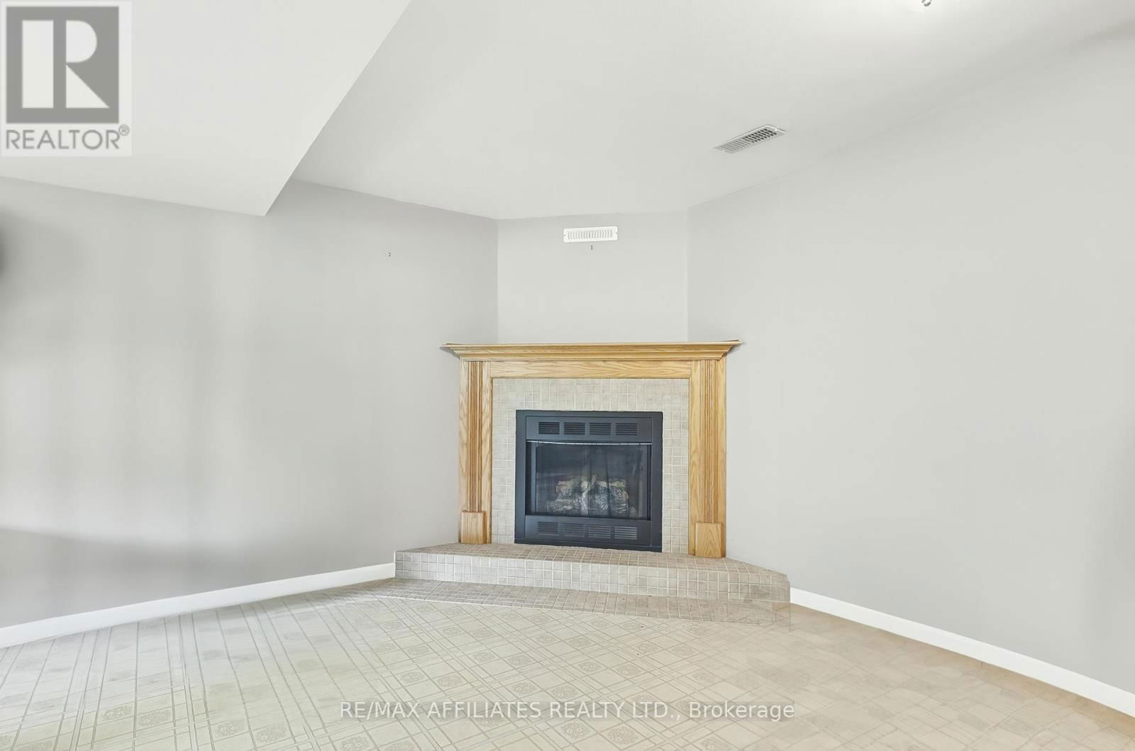 657 HARPER ROAD Image 16