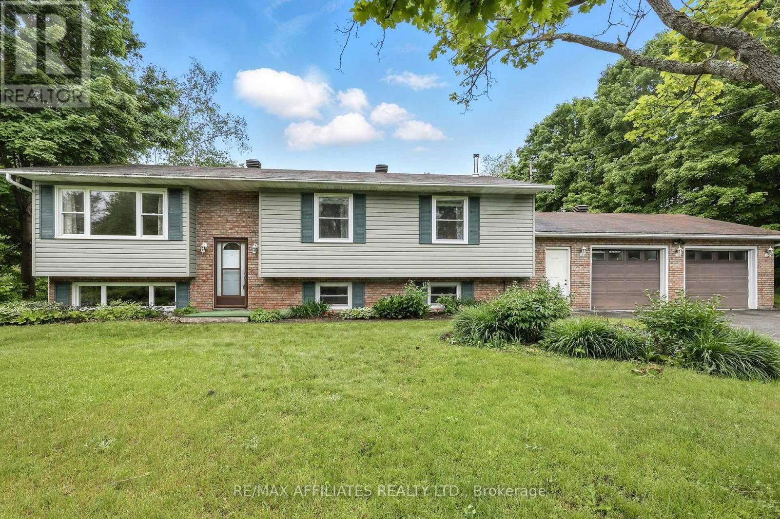 657 HARPER ROAD Image 2