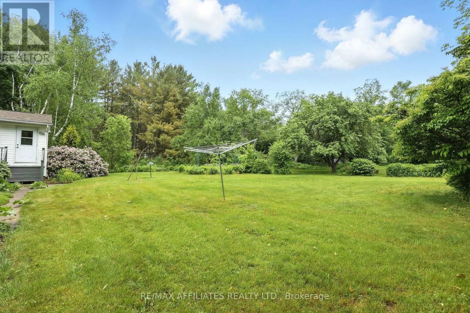 657 HARPER ROAD Image 21