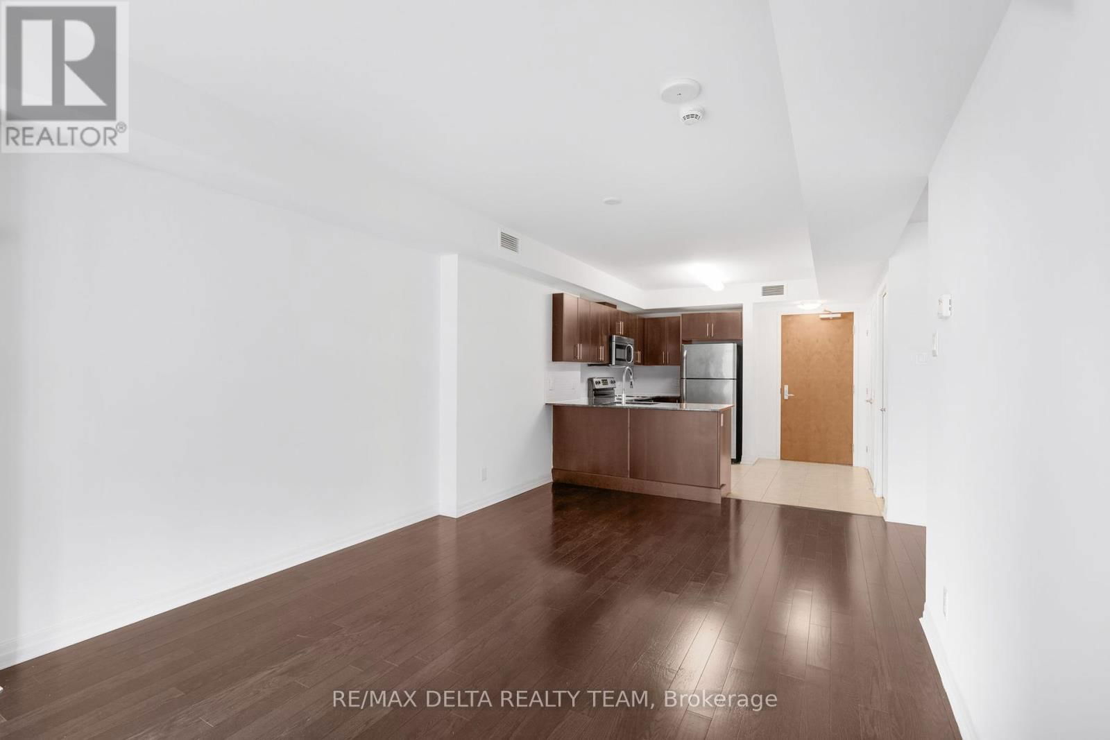 403 - 242 RIDEAU STREET Image 15