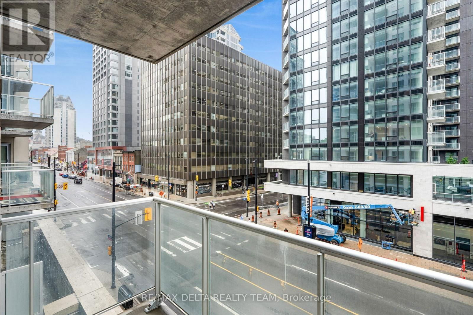 403 - 242 RIDEAU STREET Image 19