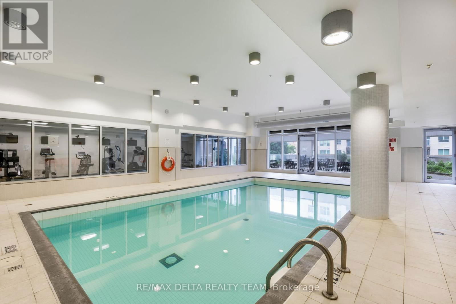 403 - 242 RIDEAU STREET Image 25