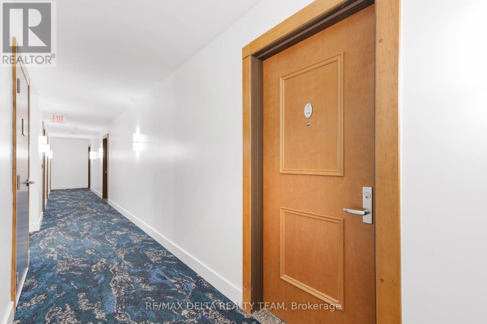 403 - 242 RIDEAU STREET Image 3