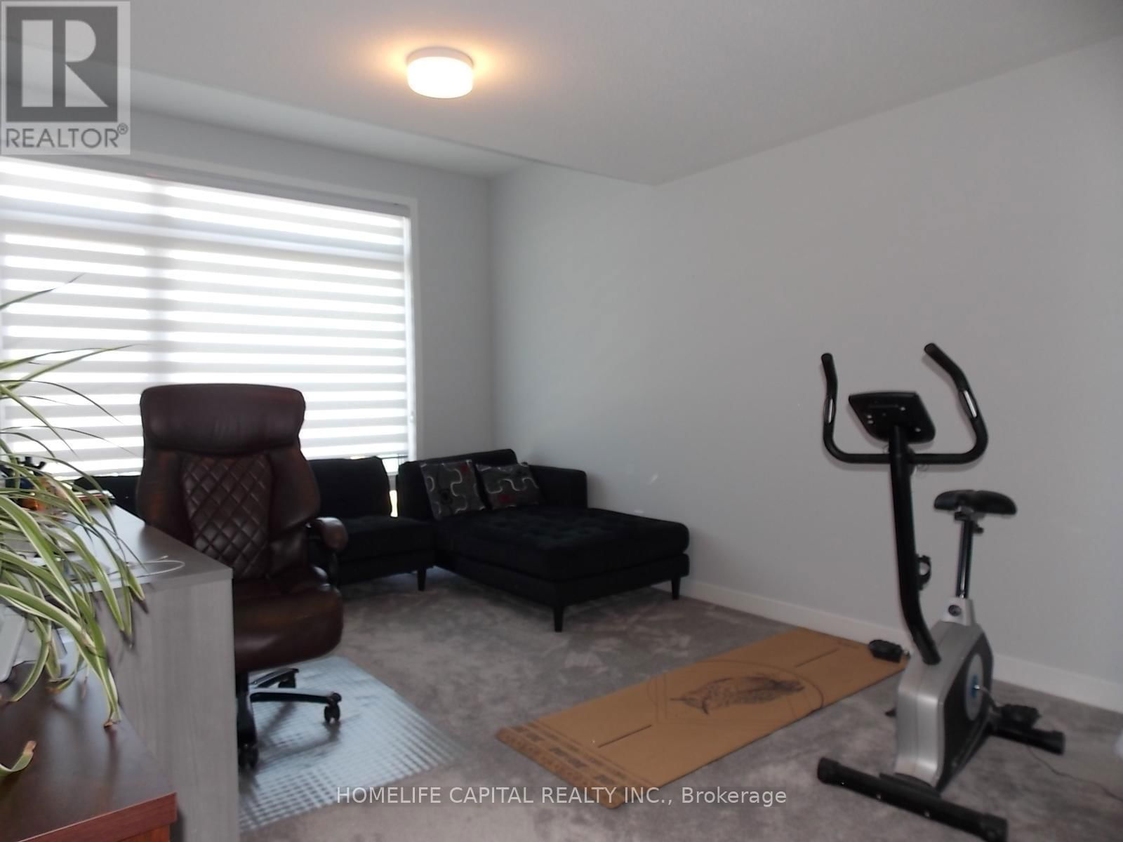 838 CROSSGATE STREET Image 14
