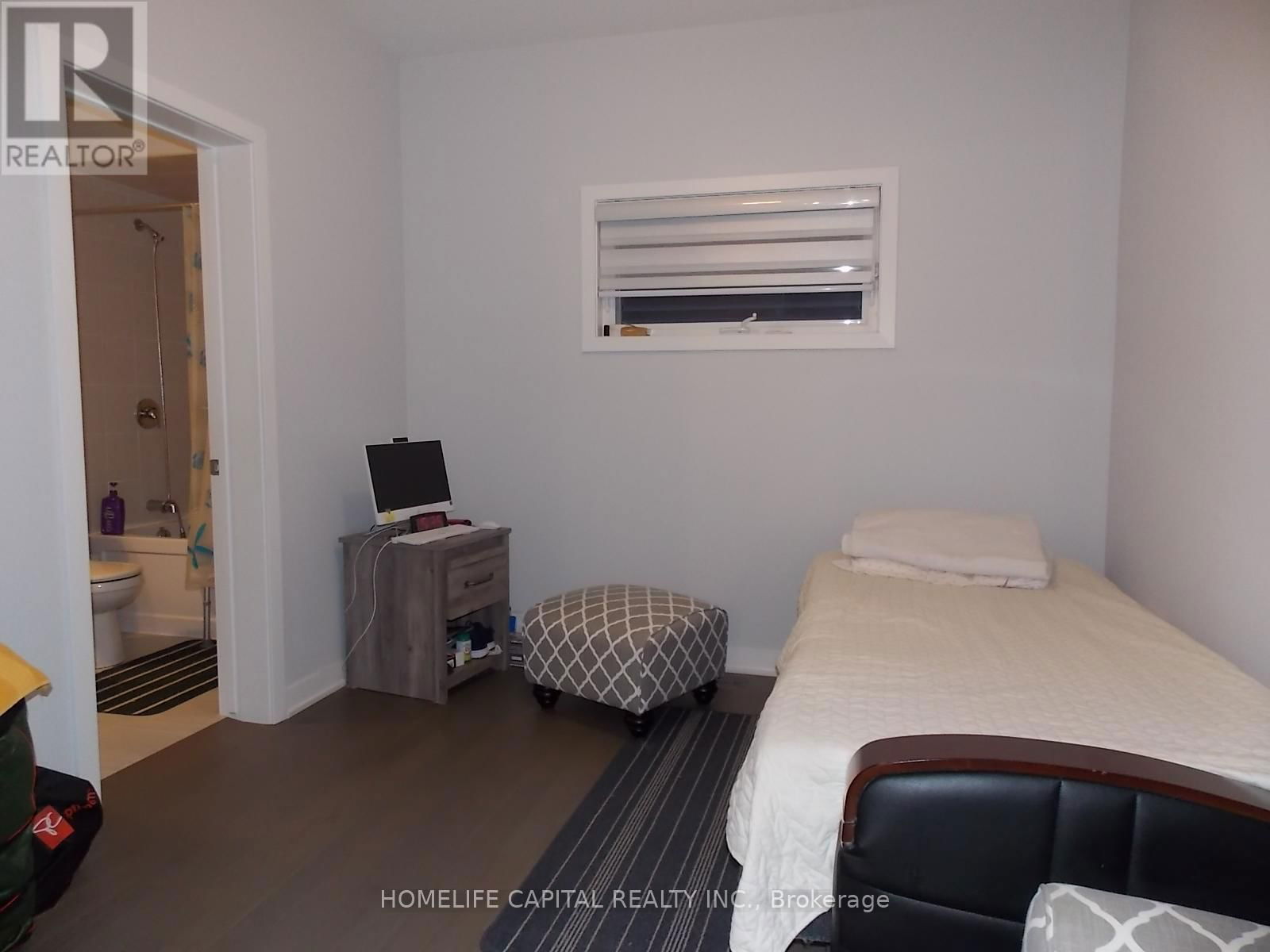 838 CROSSGATE STREET Image 15