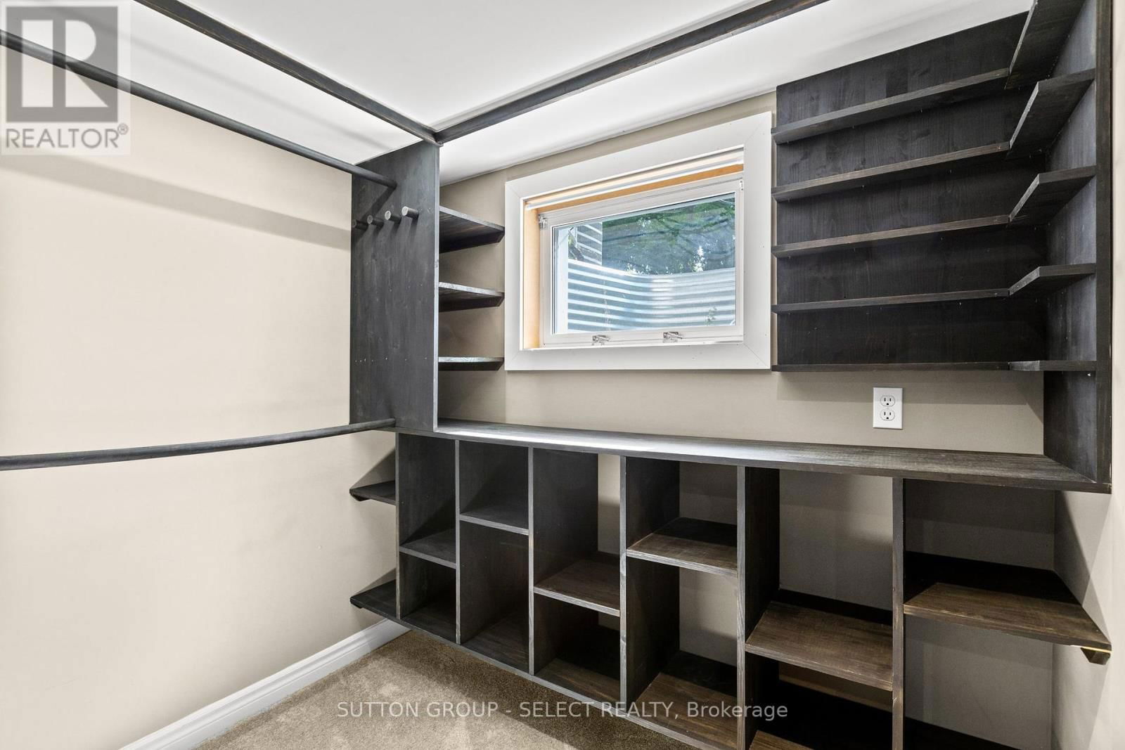 154 FOSTER AVENUE Image 38
