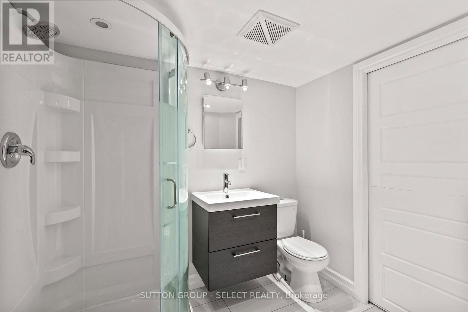 154 FOSTER AVENUE Image 41
