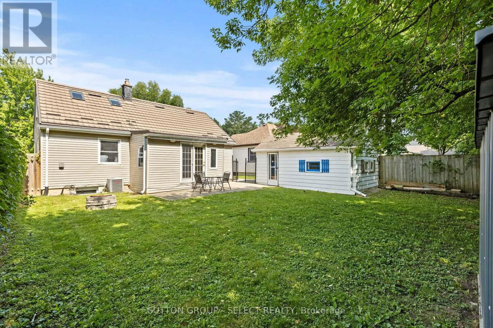 154 FOSTER AVENUE Image 46