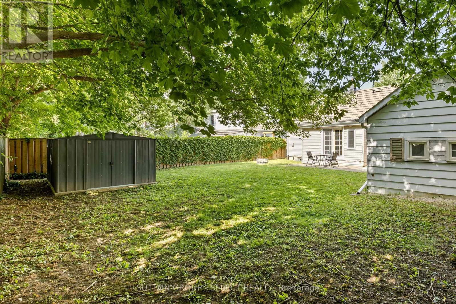 154 FOSTER AVENUE Image 48