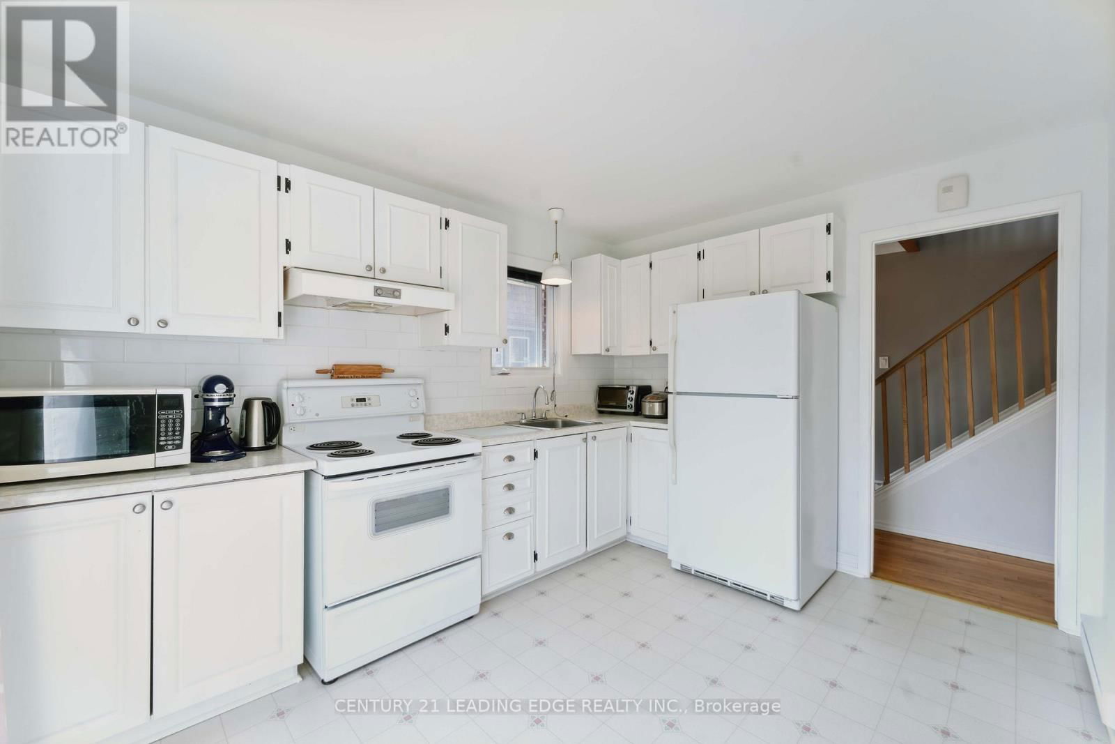 64 - 3691 ALBION ROAD Image 9