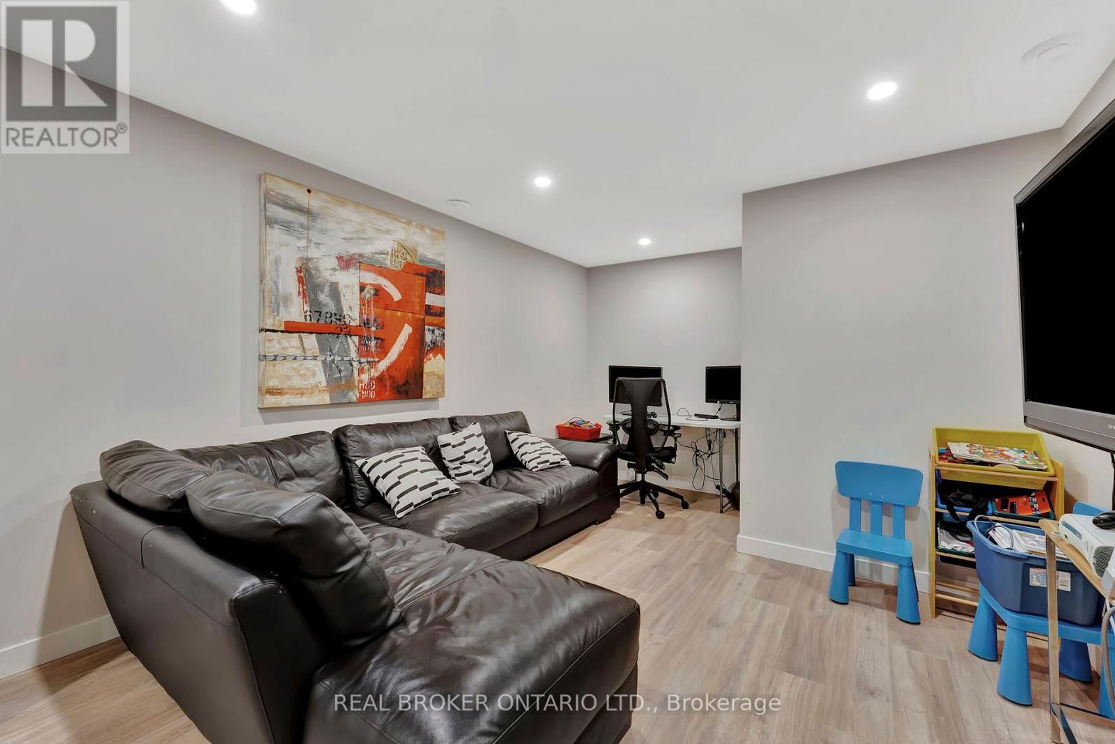 49 LOTTA AVENUE Image 41