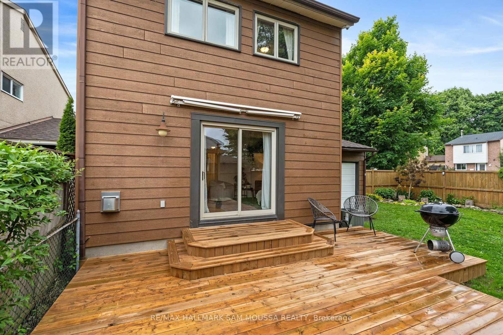 19 BERKSHIRE WAY Image 43