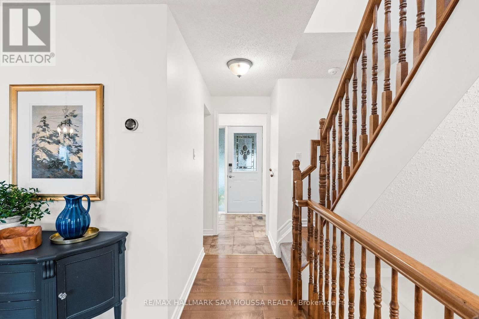 19 BERKSHIRE WAY Image 5