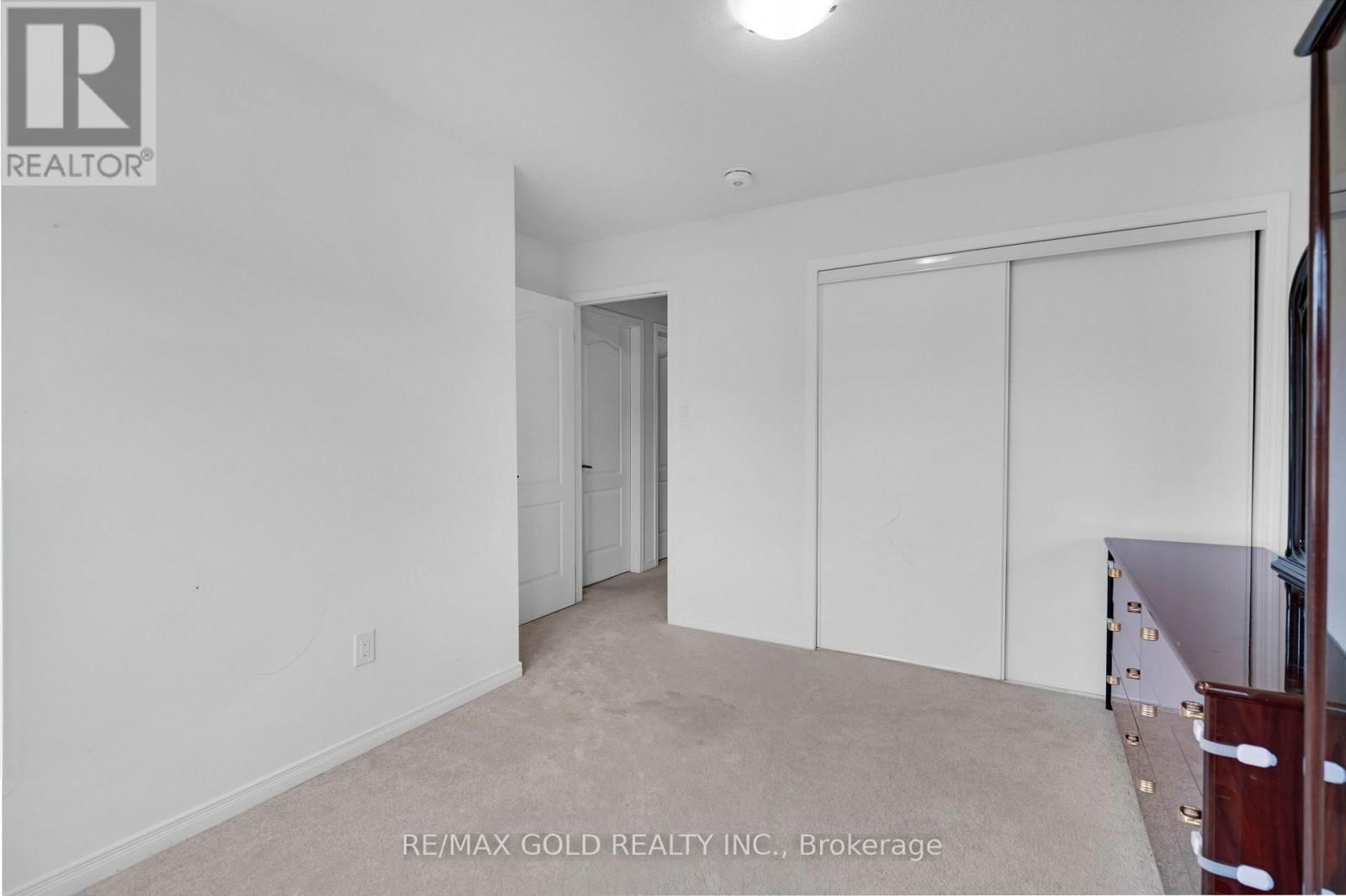 30 COOKE AVENUE Image 21