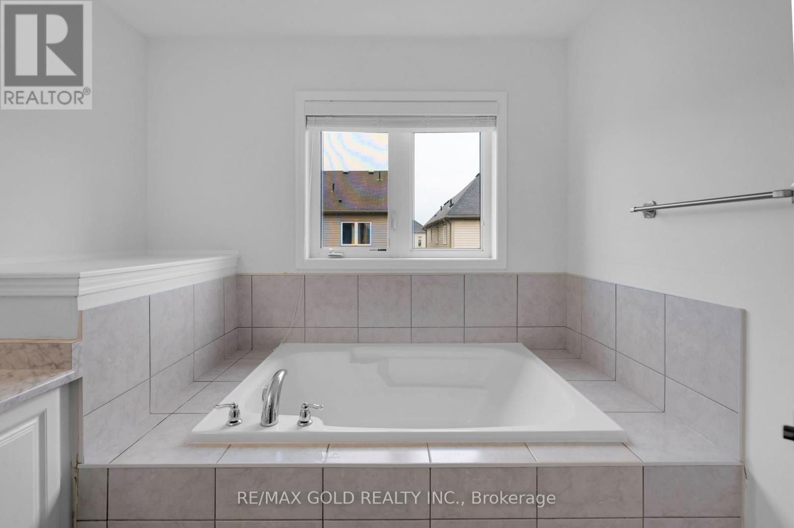 30 COOKE AVENUE Image 27
