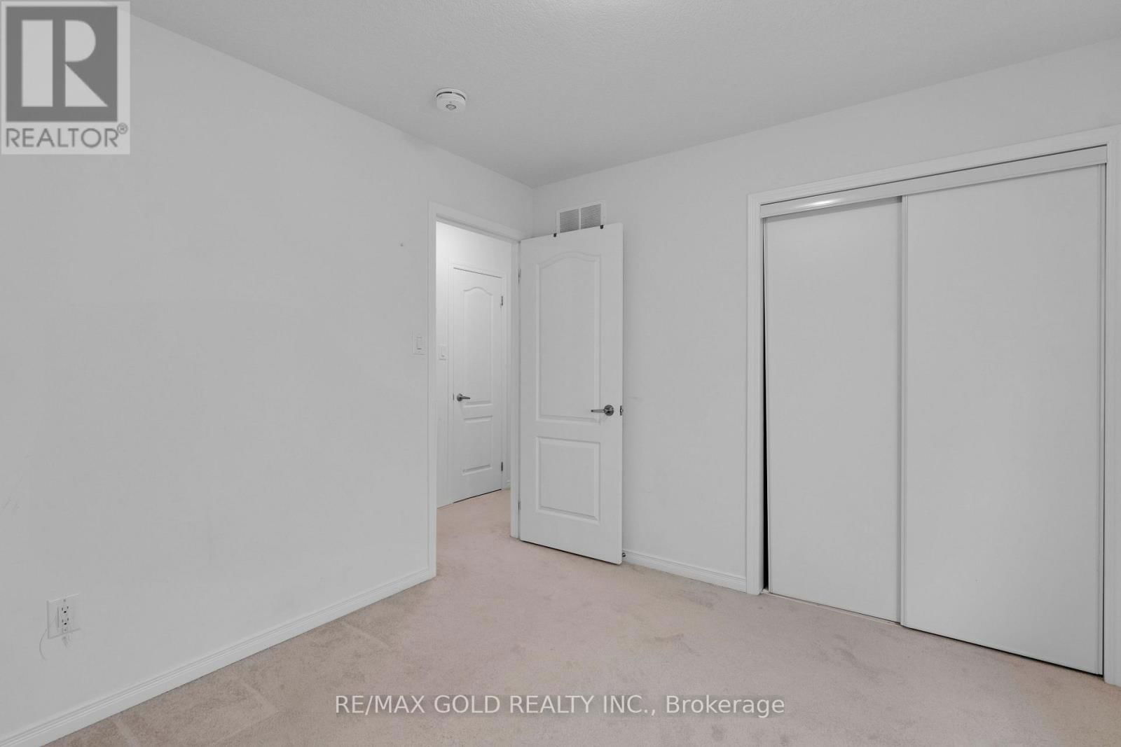 30 COOKE AVENUE Image 31
