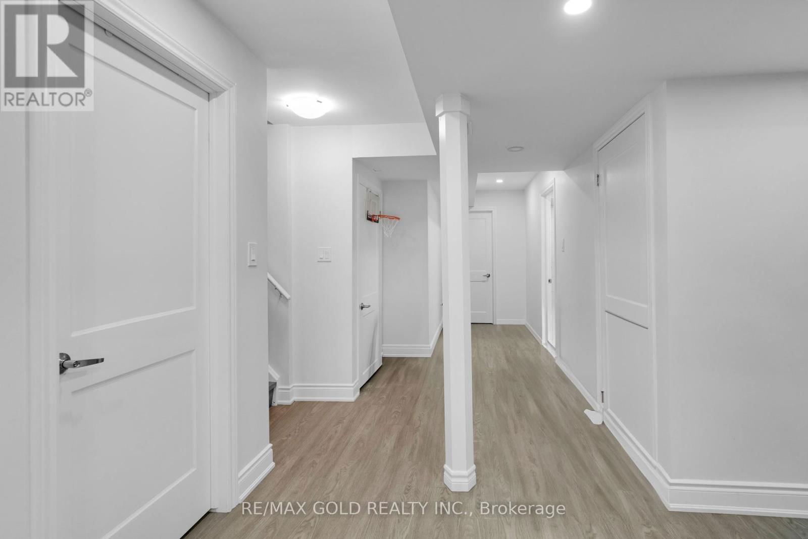 30 COOKE AVENUE Image 37