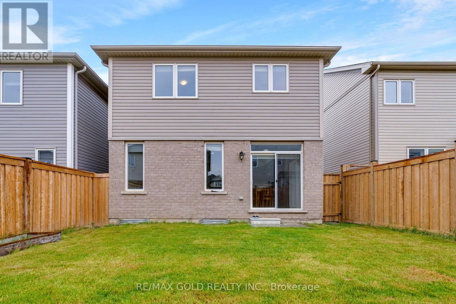 30 COOKE AVENUE Image 44