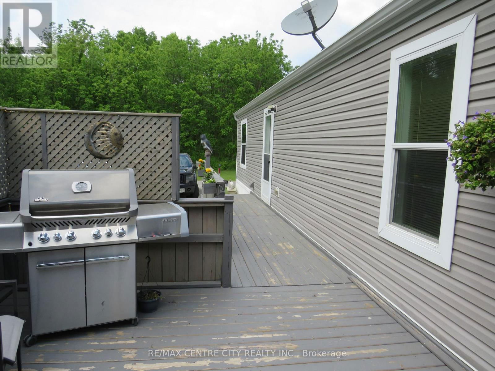 106 - 15895 LONGWOODS ROAD Image 16